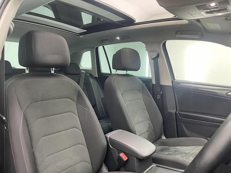 Used VW Tiguan SEL 190 HP (139 kW) 2019 Grey SUV