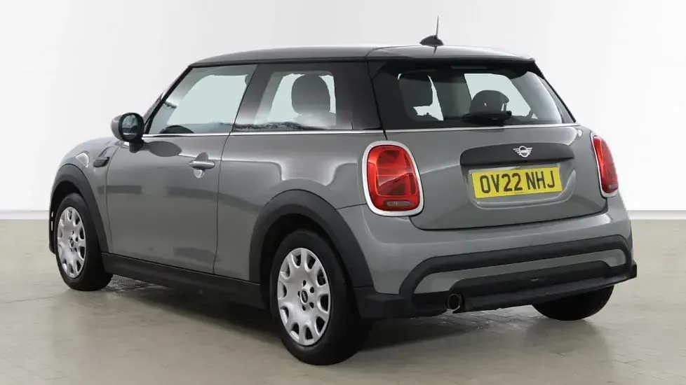 Used Mini ONE Classic 101 HP (74 kW) 2022 Grey Hatchback