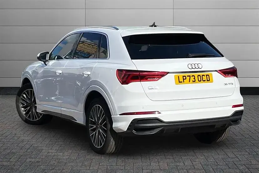 Used Audi Q3 S-Line 150 HP (110 kW) 2024 Arkona white SUV