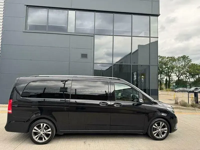 Used Mercedes V250 190 HP (139 kW) 2016 Black MPV