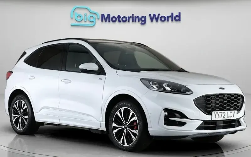 Używany Ford Kuga ST-Line X 224 KM (164 kW) 2022 SUV