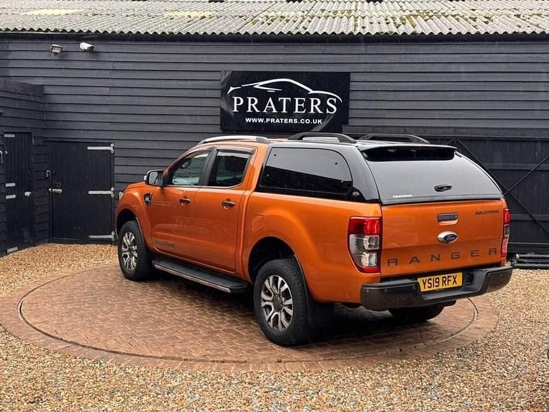 Used Ford Ranger Wildtrack 200 HP (147 kW) 2019 Orange Pickup