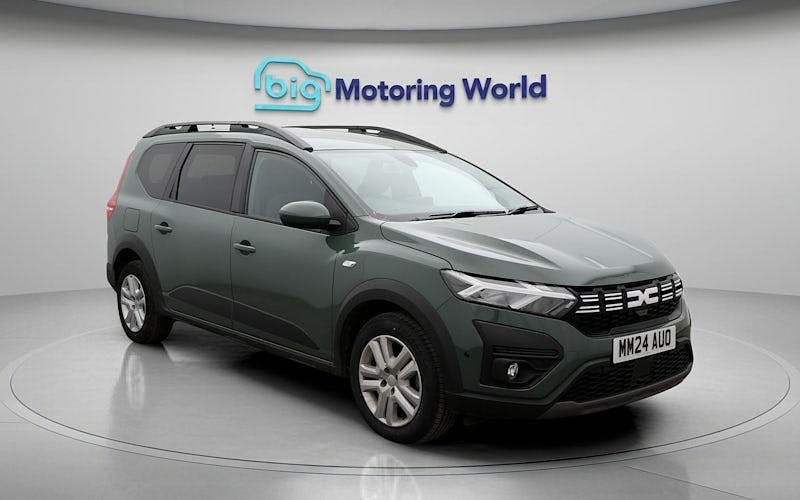 Green Used 2024 Dacia Jogger Expression MPV | £15,094 (Fair price) - Image 1/4