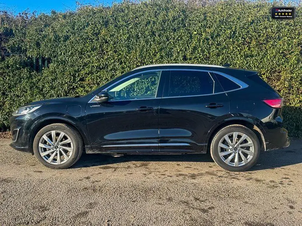 Used Ford Kuga Vignale 190 HP (139 kW) 2022 Black SUV