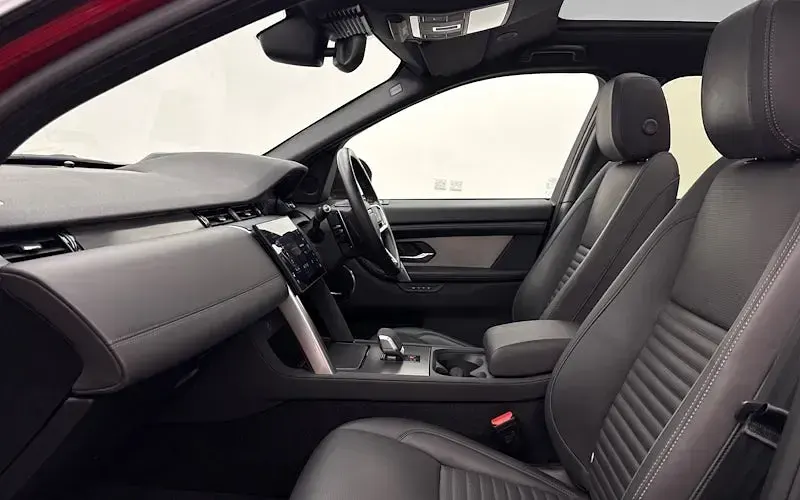 Used Land Rover Discovery Sport HSE Dynamic 204 HP (150 kW) 2024 Red SUV