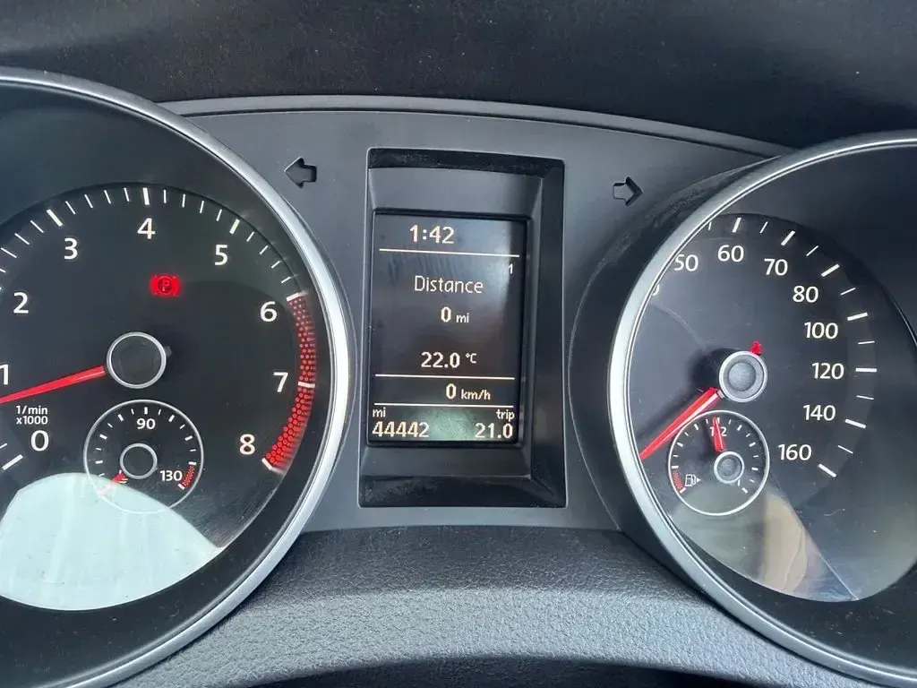 Used VW Golf VII Match 122 HP (89 kW) 2012 Silver Hatchback