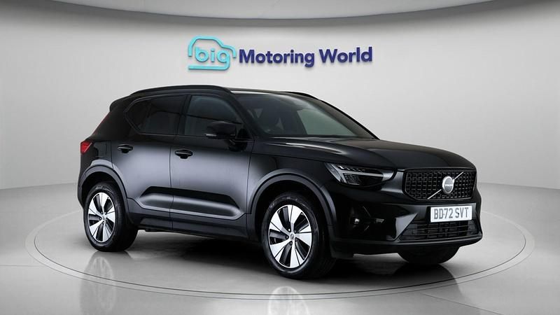 Used Volvo XC40 Plus 211 HP (155 kW) 2022 Black SUV
