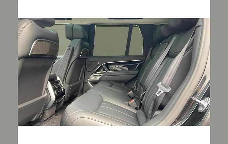 Used Land Rover Range Rover Autobiography 350 HP (257 kW) 2024 Other SUV