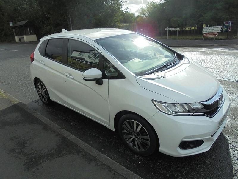Used Honda Jazz EX 102 HP (75 kW) 2018 White Hatchback