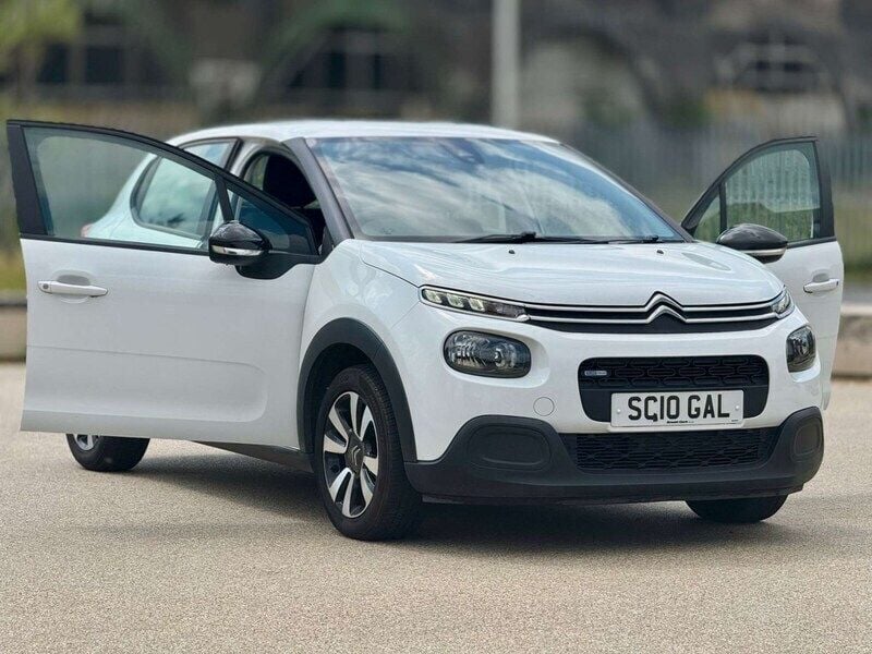 White Used 2017 Citroën C3 Feel Hatchback | £5,820 (Fair price) - Image 1/4