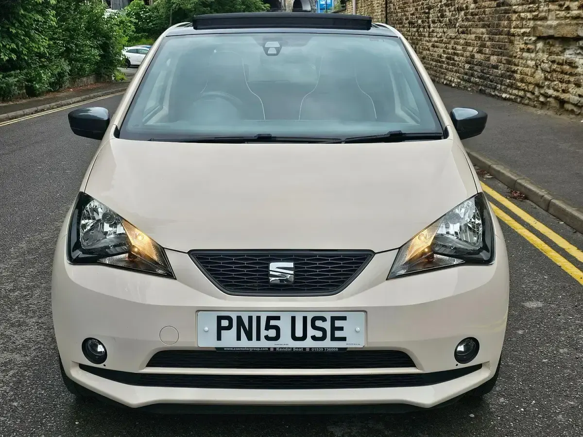 Used Seat Mii 75 HP (55 kW) 2015 Beige Hatchback