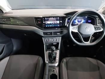 Used VW Polo Life 95 HP (69 kW) 2022 Maroon Hatchback