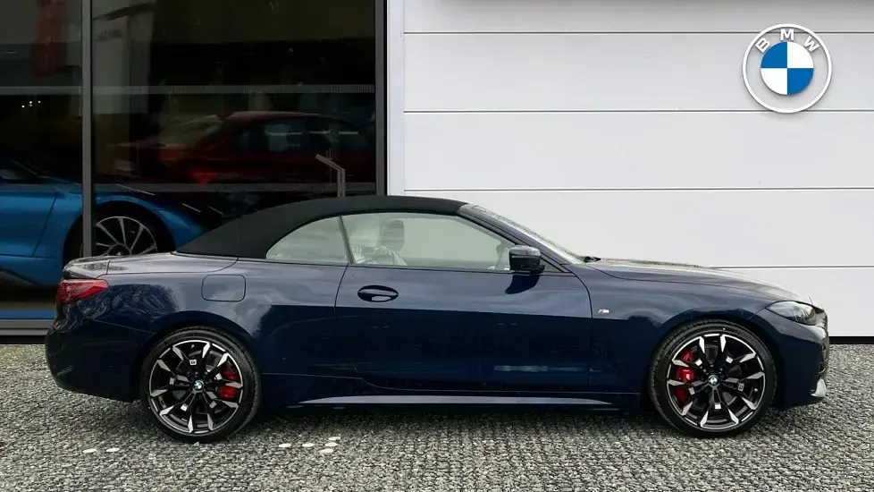 Used BMW 420 M Sport 181 HP (133 kW) 2026 Blue Cabriolet