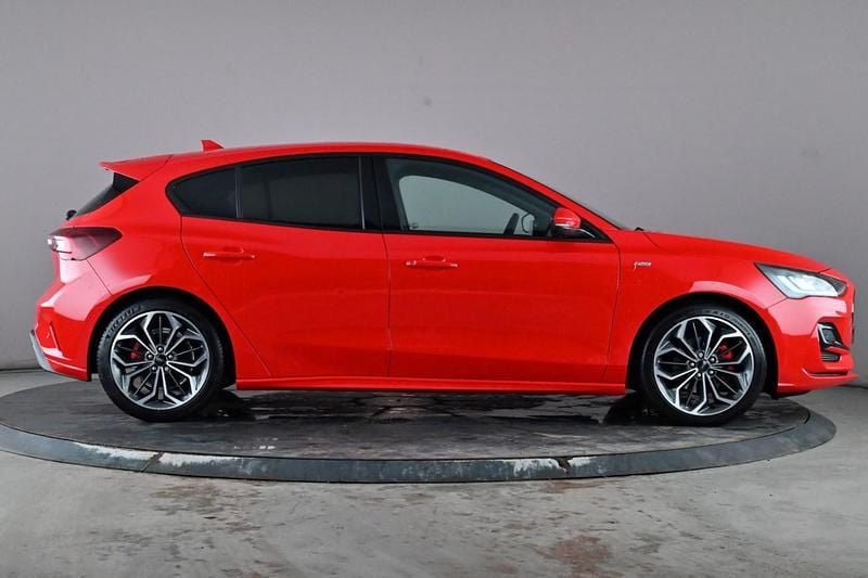 Used Ford Focus ST-Line X 2024 Red Hatchback