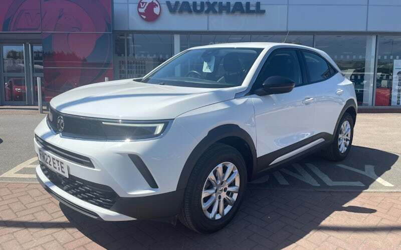 White Used 2022 Vauxhall Mokka Edition SUV | £13,988 (Good price) - Image 1/4