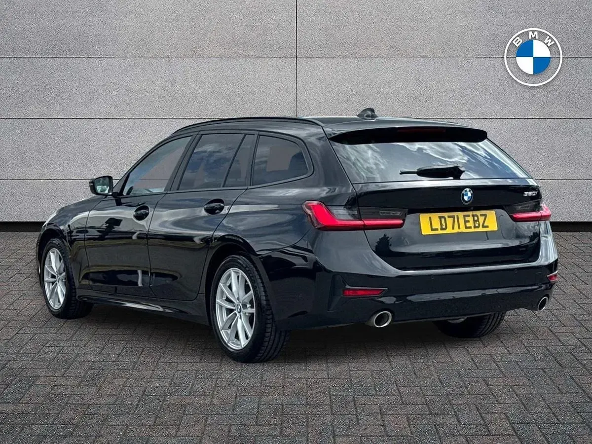 Used BMW 320 Comfort Edition 181 HP (133 kW) 2021 Black Estate
