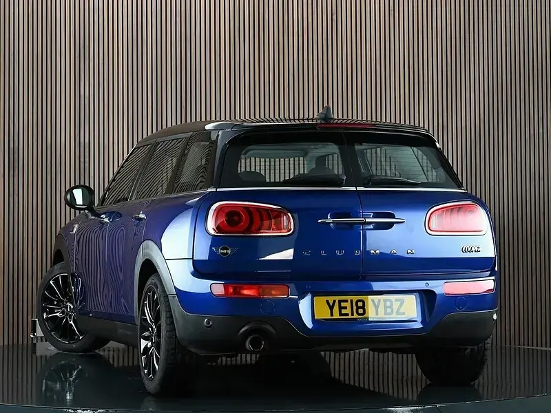 Used Mini Cooper Clubman 136 HP (100 kW) 2018 Blue Estate