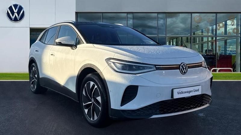 White Used 2024 VW ID.4 Pro SUV | £27,895 (Fair price) - Image 1/4