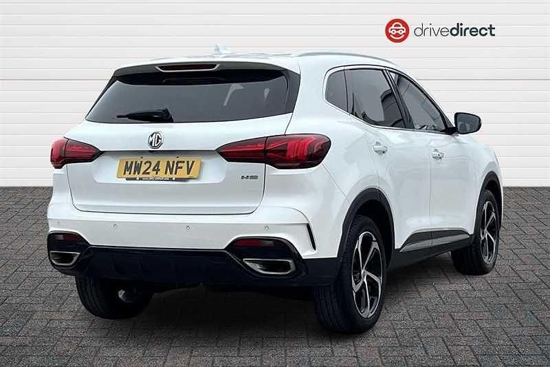 Used MG HS Trophy 2024 White SUV