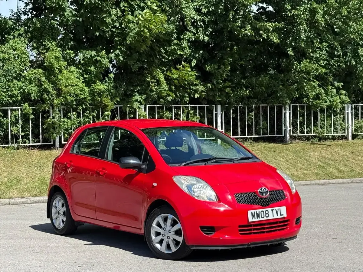 Used Toyota Yaris 2008 Red Hatchback