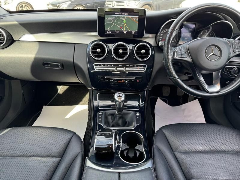 Begagnad Mercedes C220 2014 Silver Sedan