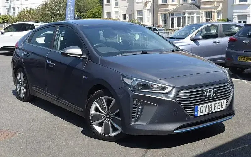 Used Hyundai Ioniq Premium SE 141 HP (103 kW) 2018 Hatchback