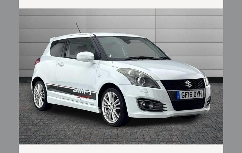 White Used 2016 Suzuki Swift Sport Hatchback | £8,490 (Fair price) - Image 1/3