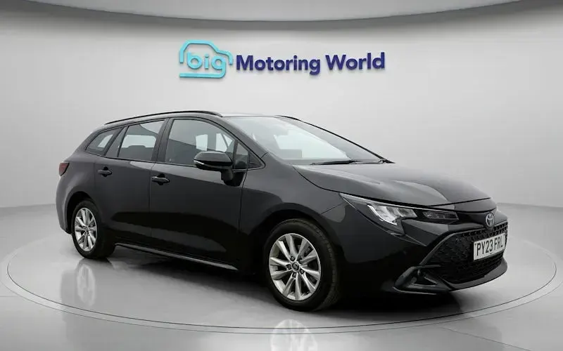 Używany Toyota Corolla 140 KM (102 kW) 2026 Kombi