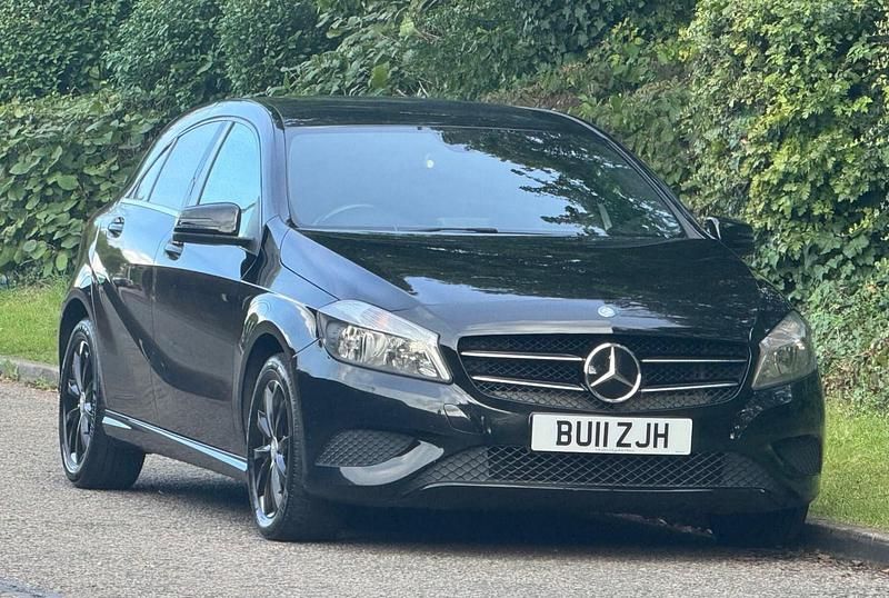 Black Used 2014 Mercedes A180 SE Hatchback | £5,475 (Good price) - Image 1/4