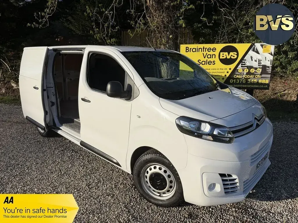 Used Citroën Dispatch 2023 White MPV