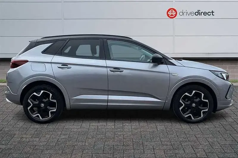 Used Vauxhall Grandland X Ultimate 130 HP (95 kW) 2023 Grey SUV