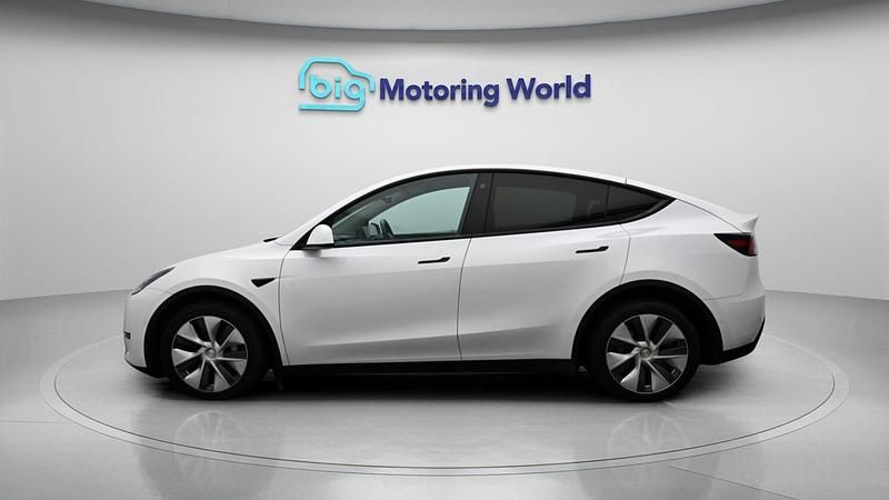 Begagnad Tesla Model Y Long Range AWD 378 kW (514 HK) 2022 Vit SUV