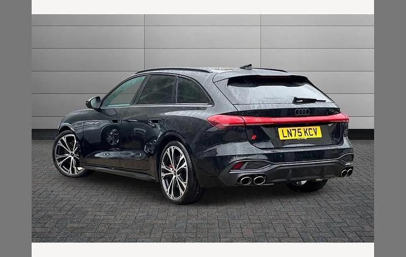 Used Audi S5 Advanced 367 HP (269 kW) 2025 Black Estate