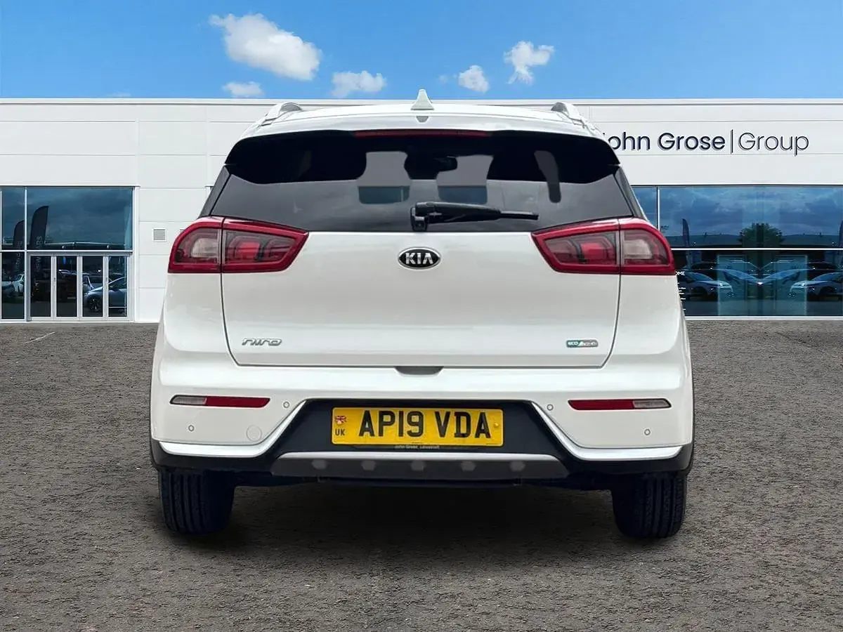 Used Kia Niro 2019 White SUV