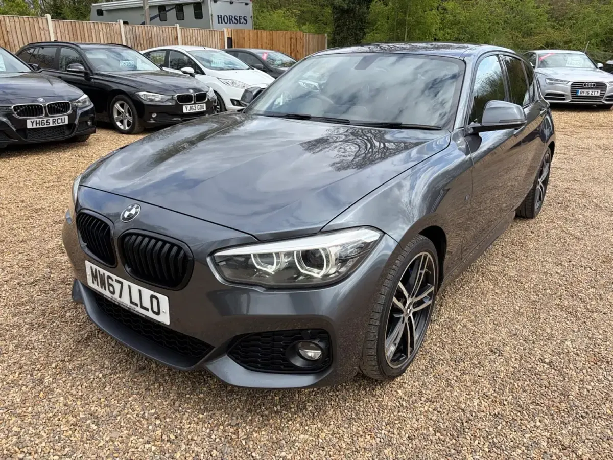 Używany BMW 118 Efficient Dynamics 2017 Szary Hatchback