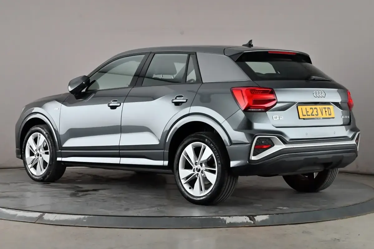 Used Audi Q2 S-Line 150 HP (110 kW) 2023 Grey SUV