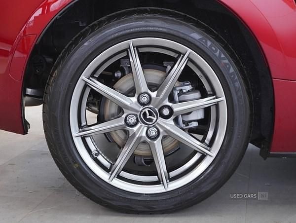 New Mazda MX5 Exclusive-Line 132 HP (97 kW) 2025 Red Cabriolet