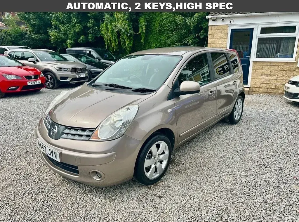 Used Nissan Note Tekna 110 HP (80 kW) 2008 Beige Hatchback