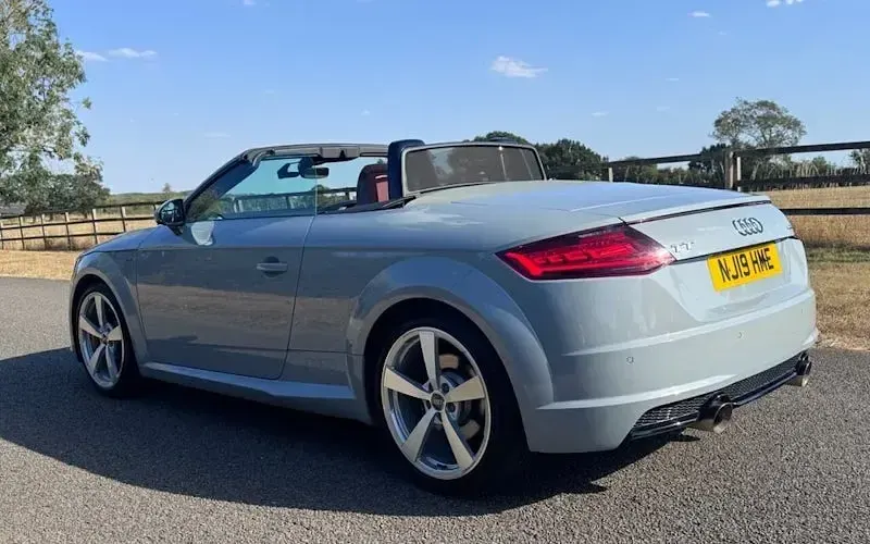 Used Audi TT Roadster Design 245 HP (180 kW) 2019 Grey Cabriolet