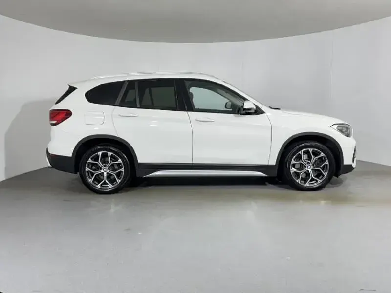 Used BMW X1 xLine 187 HP (137 kW) 2021 White SUV