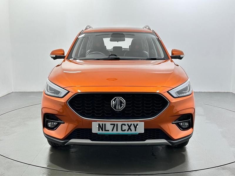 Used MG ZS Exclusive 2022 Orange Hatchback