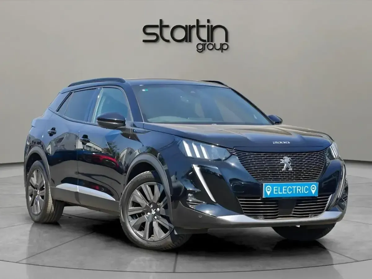 Used Peugeot e-2008 Premium 98 kW (134 HP) 2022 Black SUV