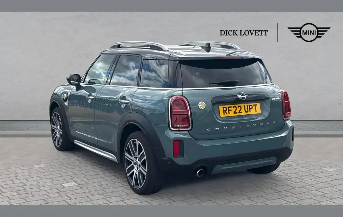 Used Mini Cooper S Countryman Exclusive 219 HP (161 kW) 2022 Green SUV