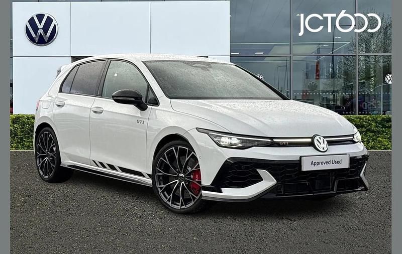 Used VW Golf VIII GTI Clubsport 300 HP (220 kW) 2025 White Hatchback