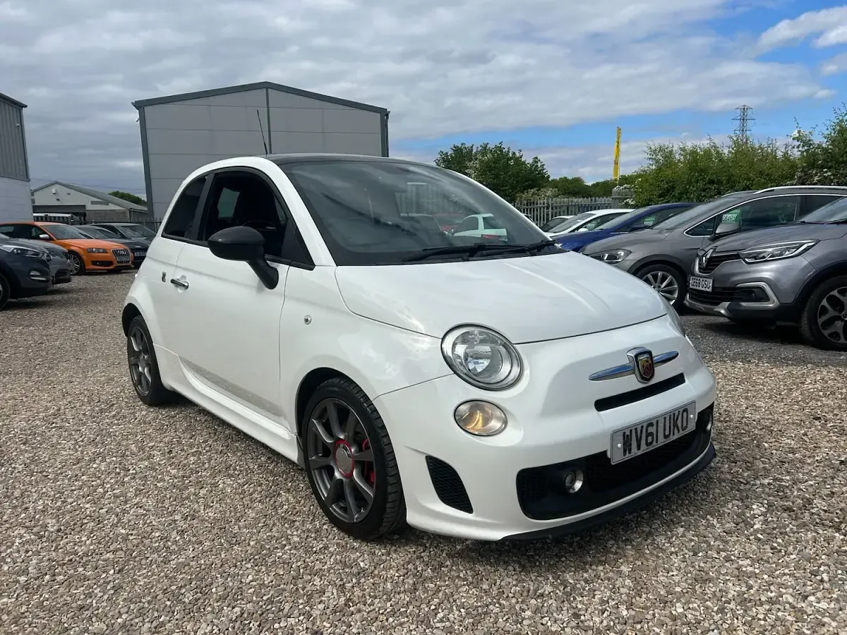 Used Abarth 500 135 HP (99 kW) 2011 White Hatchback