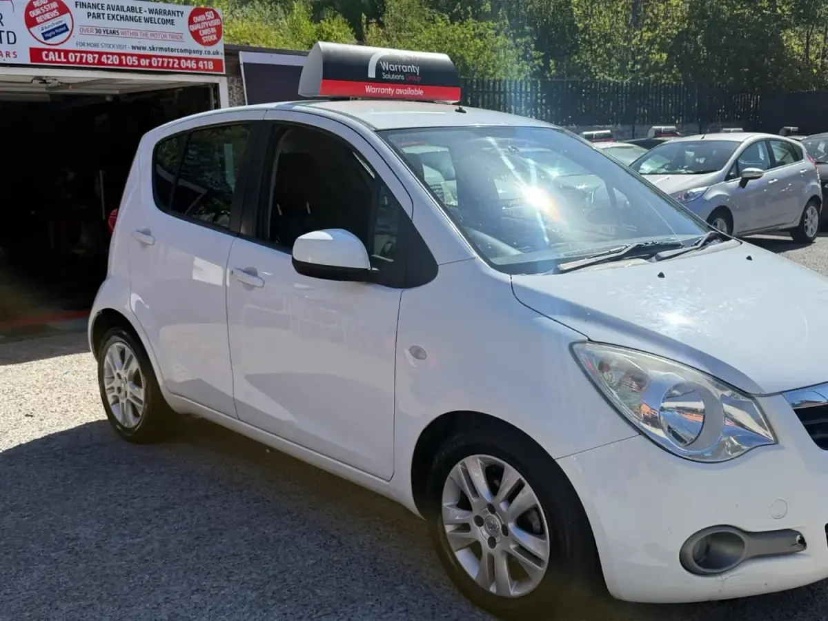 Używany Vauxhall Agila 2011 Biały Minivan