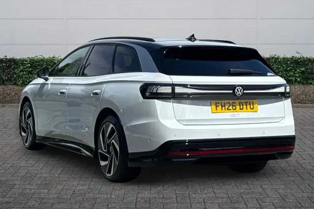 New VW ID.7 210 kW (286 HP) 2026 Estate