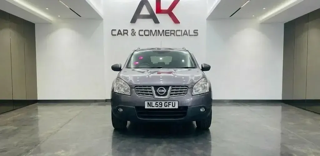 Begagnad Nissan Qashqai N-TEC 2009 Grå SUV