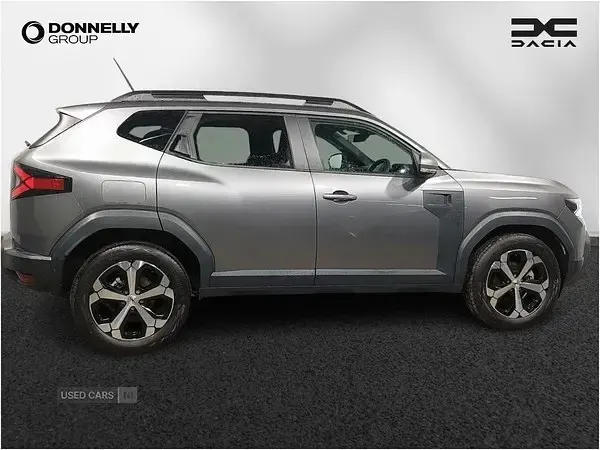 Ny Dacia Duster Journey 155 HK (114 kW) 2026 Grå Halvkombi