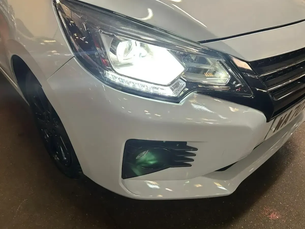 Used Mitsubishi Mirage Edition 2020 White Hatchback